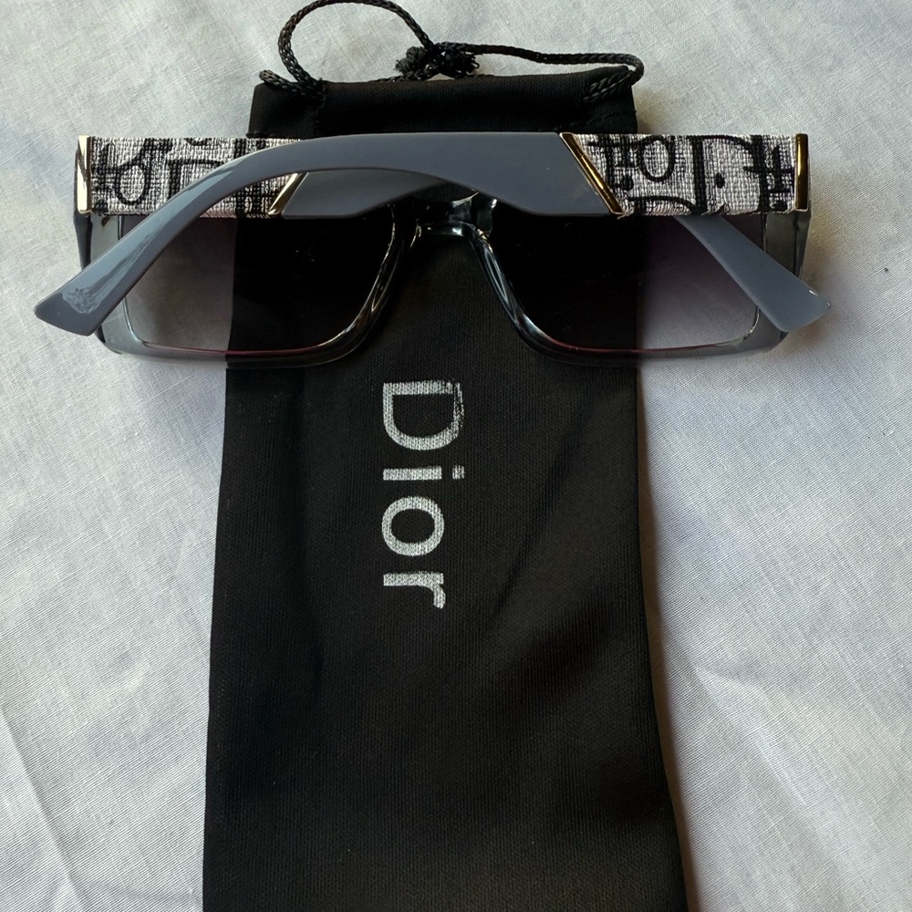 Gray Rectangular Sunglasses - Picture 2 of 4